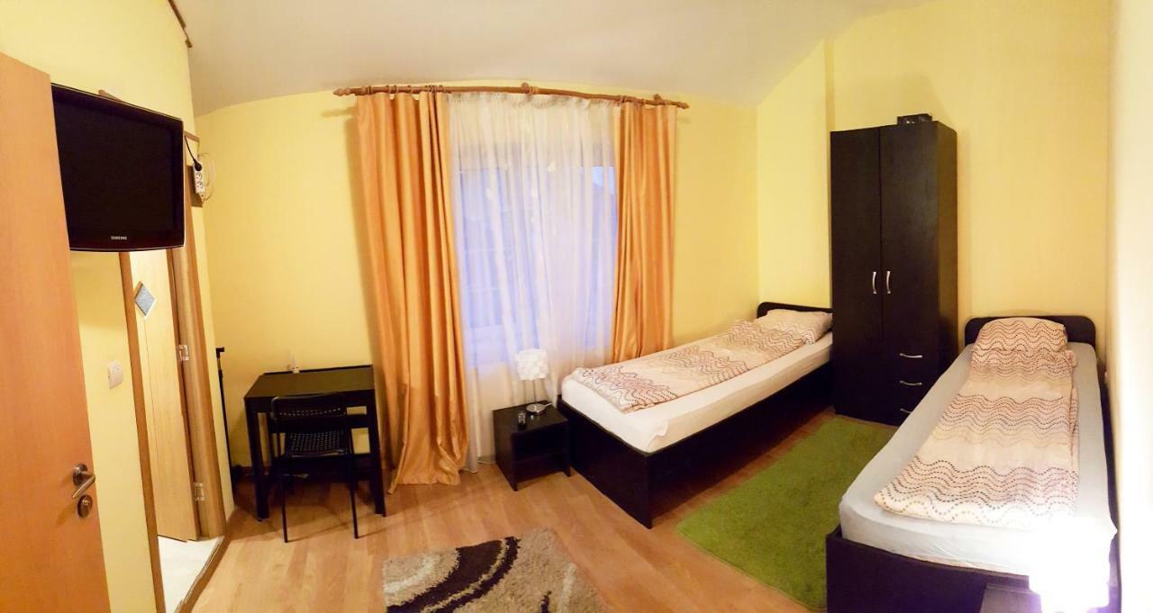 Vila Alfa Dumbrava Sibiu Exterior foto