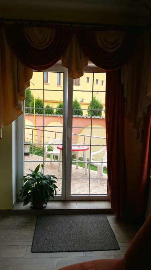 Vila Alfa Dumbrava Sibiu Exterior foto